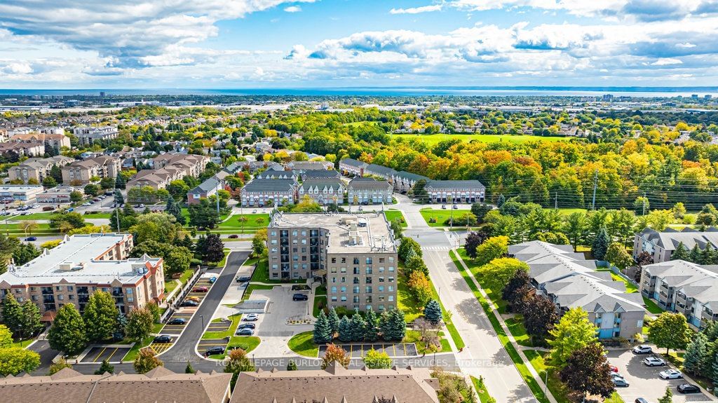 The Chelsea Condos, Burlington, Toronto