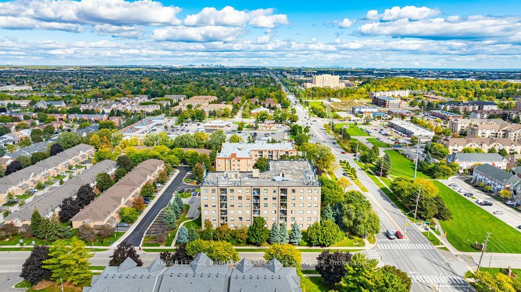 The Chelsea Condos, Burlington, Toronto