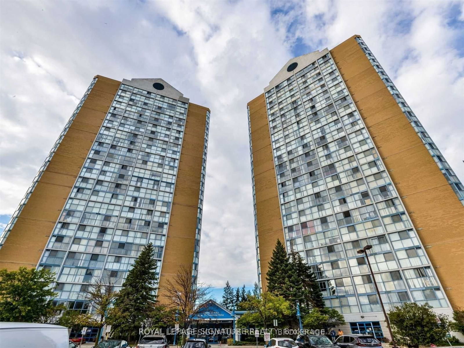 35 Trailwood Dr, unit 612 for rent