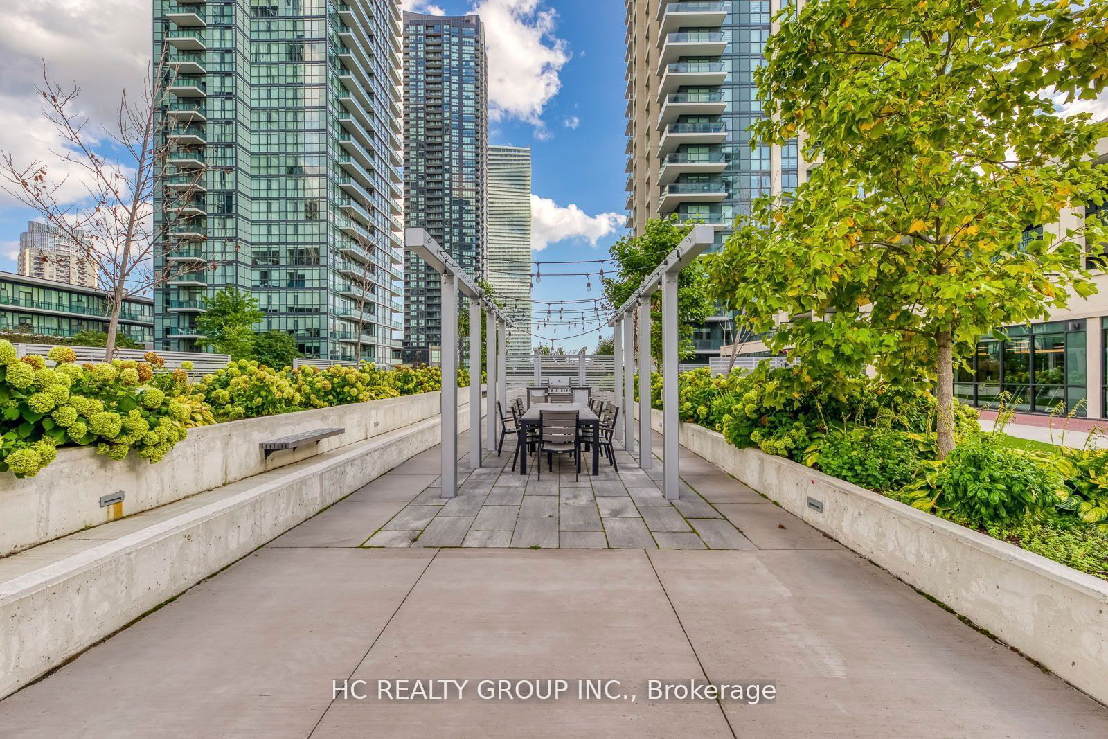 4055 Parkside Village Dr, unit 2817 for rent