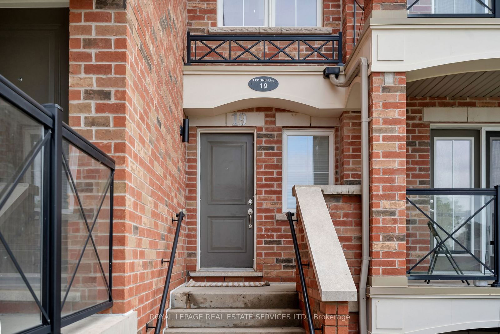 Waterlilies Townhomes, Oakville, Toronto