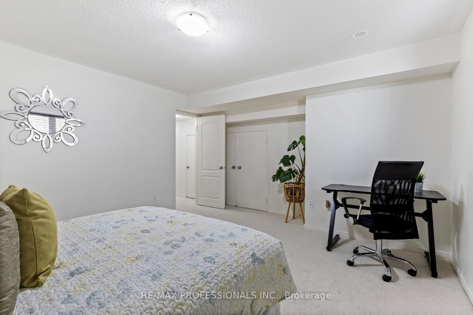 3070 Thomas St, unit 5 for sale