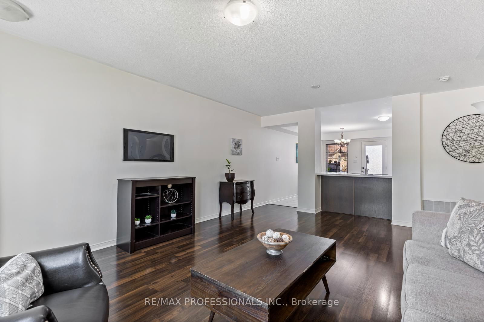 3070 Thomas St, unit 5 for sale