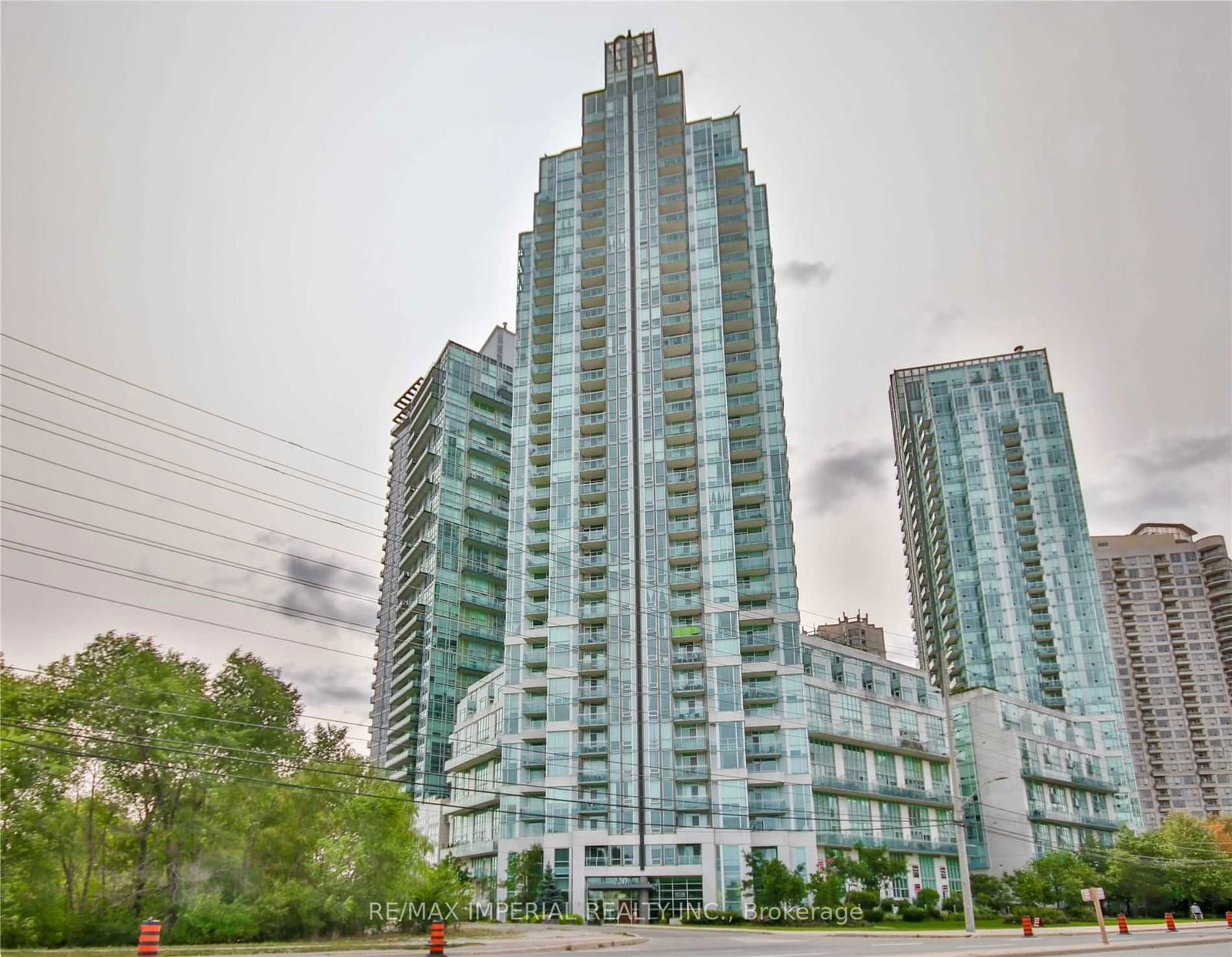 220 Burnhamthorpe St W, unit 2110 for rent