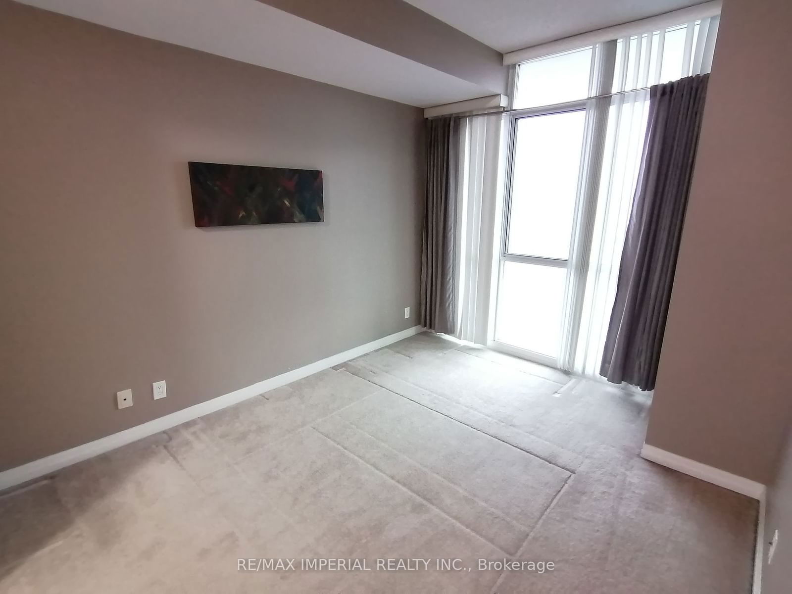 220 Burnhamthorpe St W, unit 2110 for rent