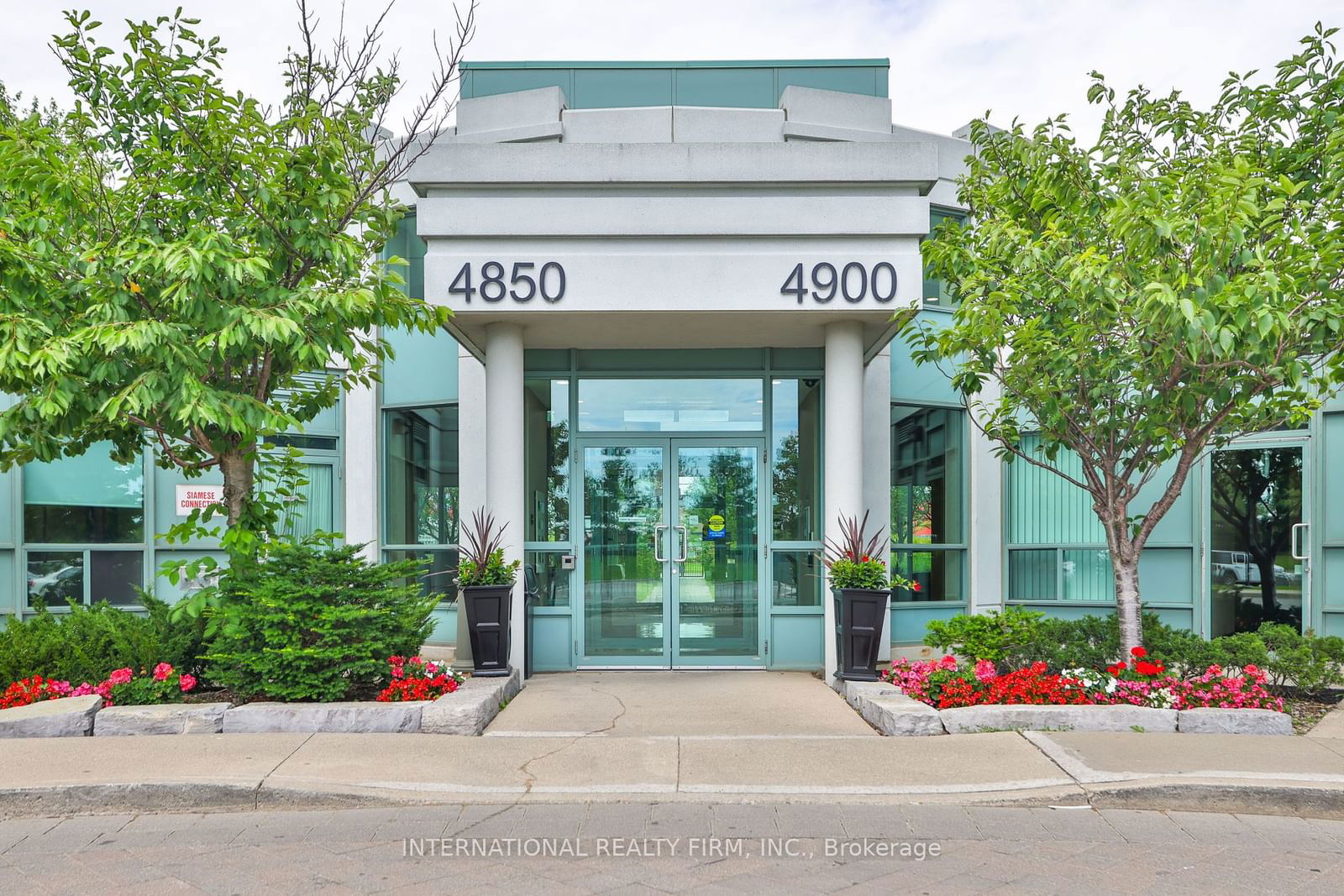 4850 Glen Erin Dr, unit 808 for sale