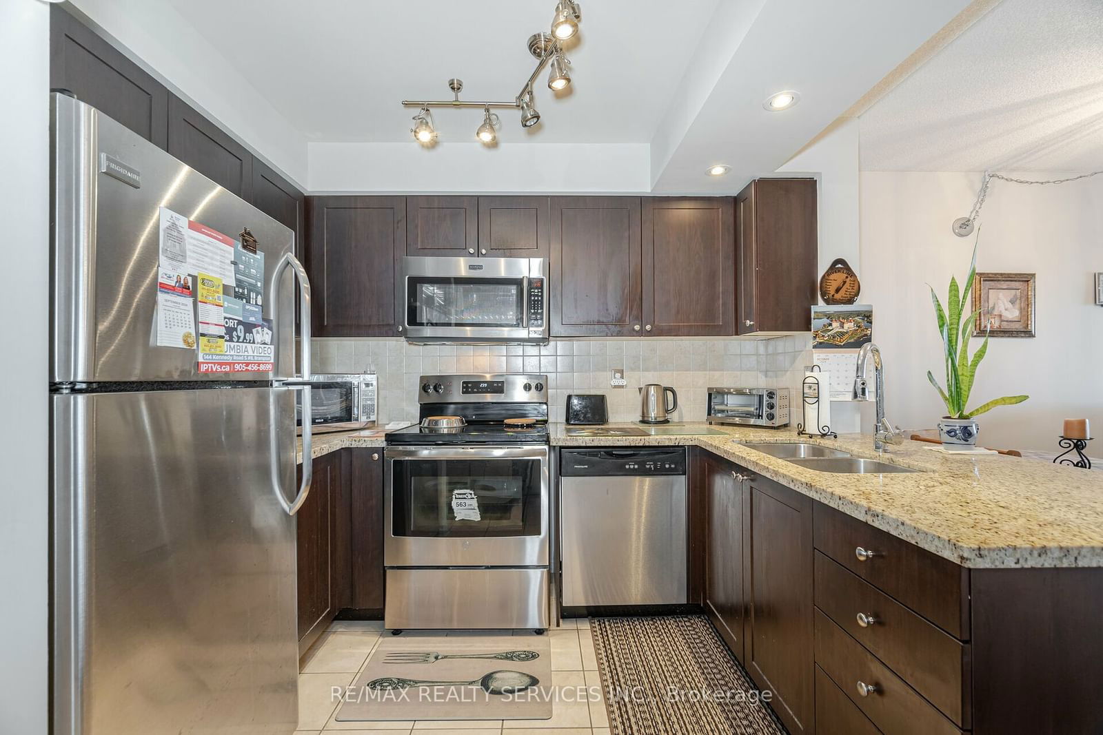 65 Via Rosedale, unit 318 for sale