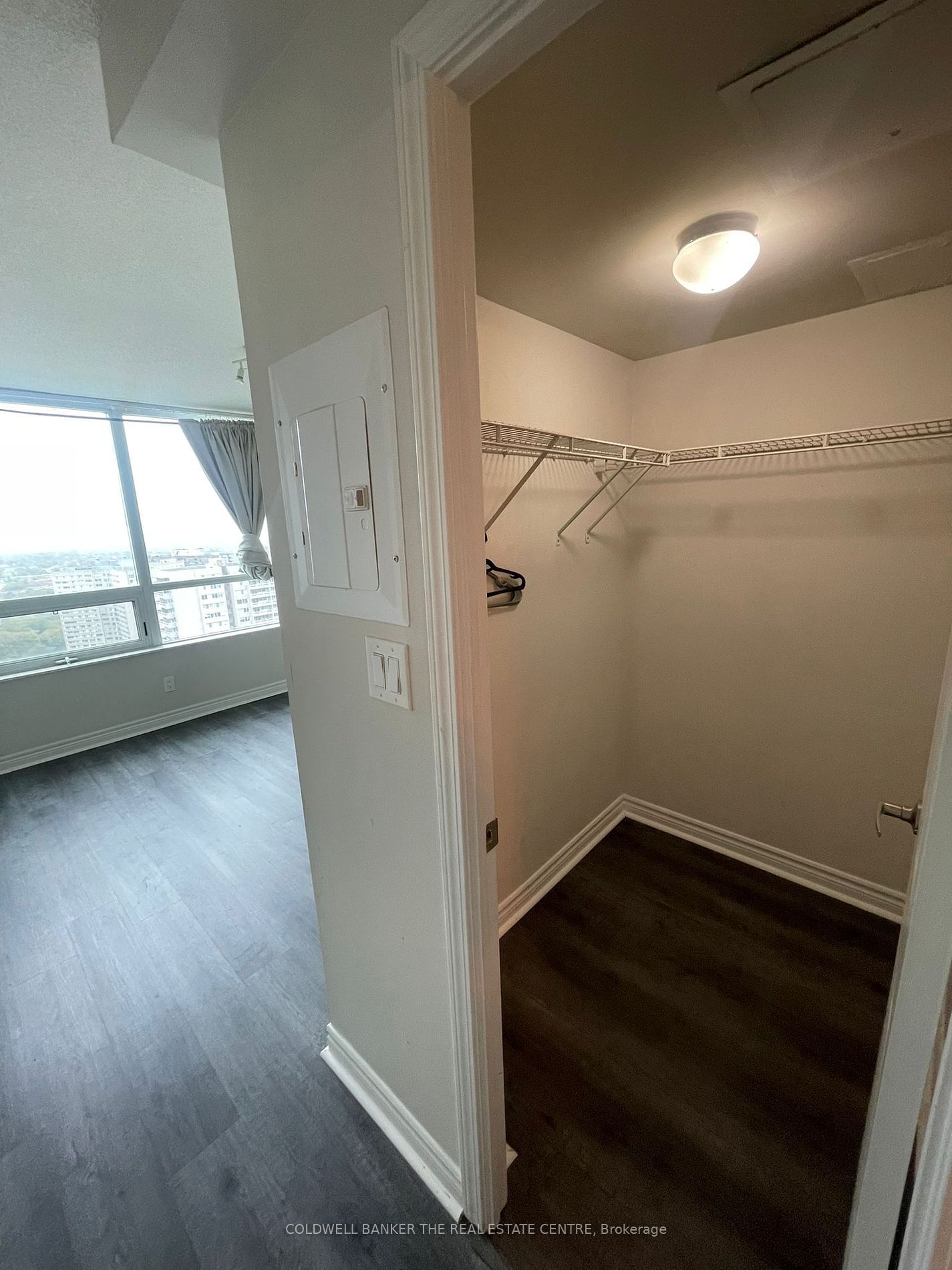 208 Enfield Pl, unit 2909 for rent