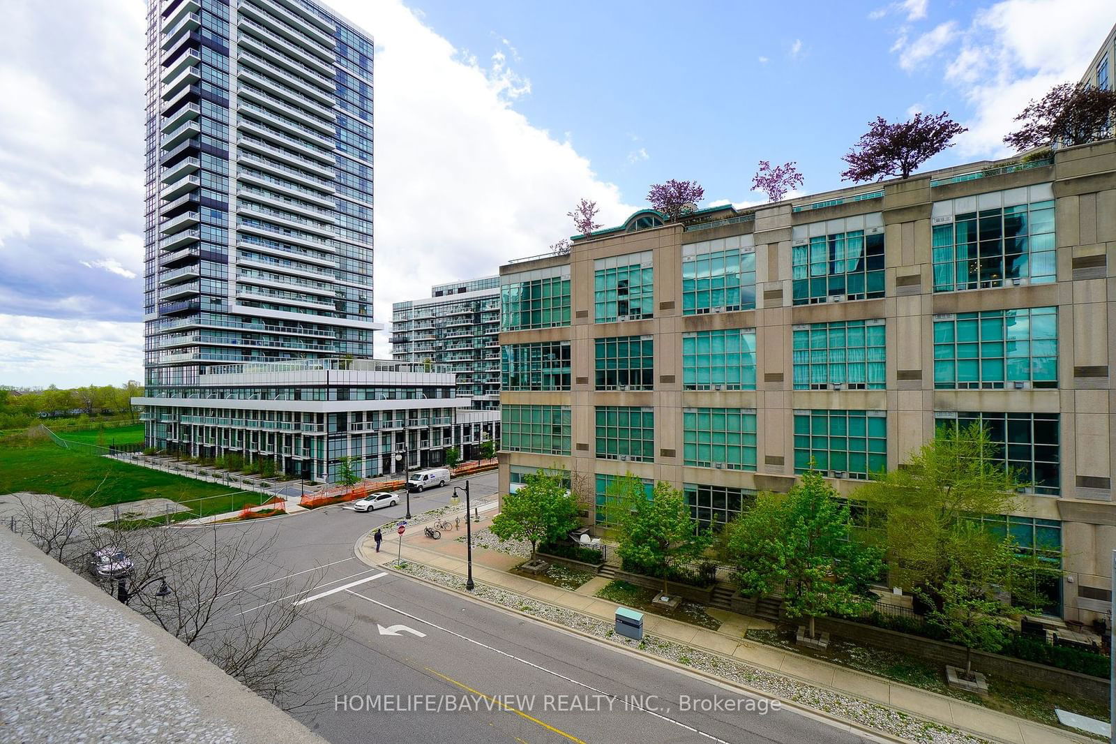 The Tides at Mystic Pointe Condos, Etobicoke, Toronto