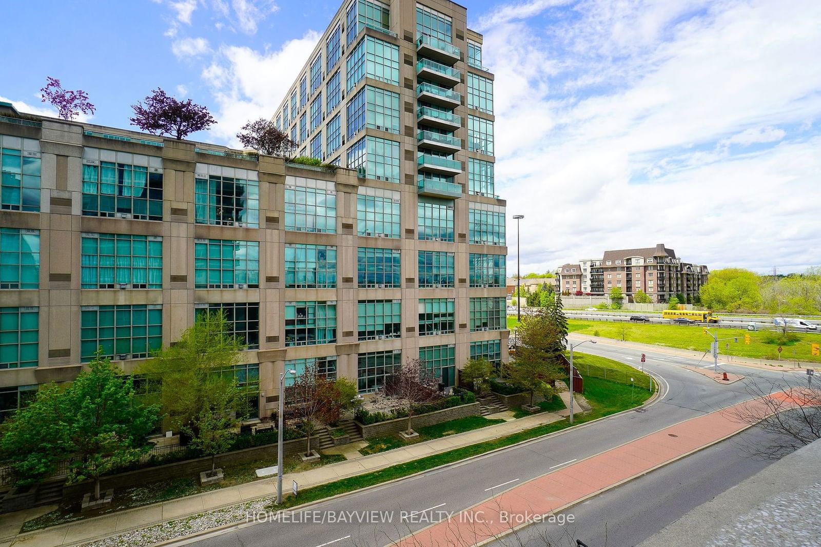 The Tides at Mystic Pointe Condos, Etobicoke, Toronto