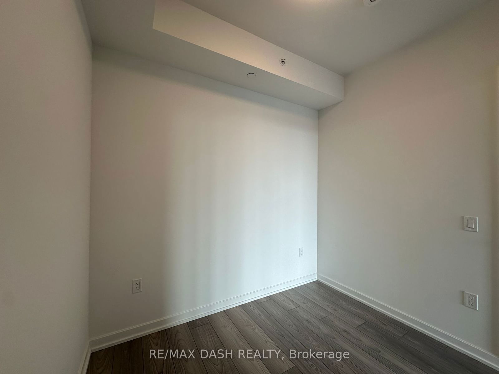 1285 Dupont St, unit 1902 for rent