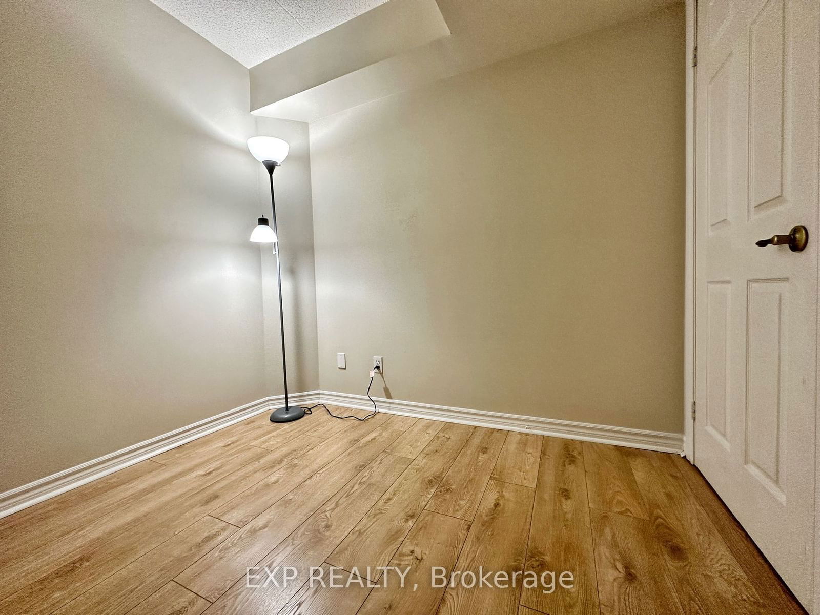 1810 Walker's Line, unit 104 for rent