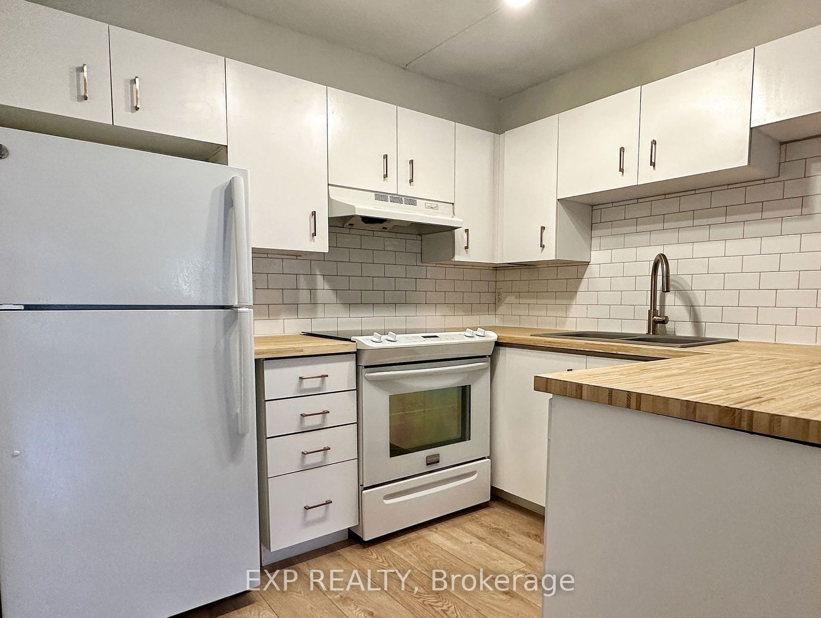 1810 Walker's Line, unit 104 for rent