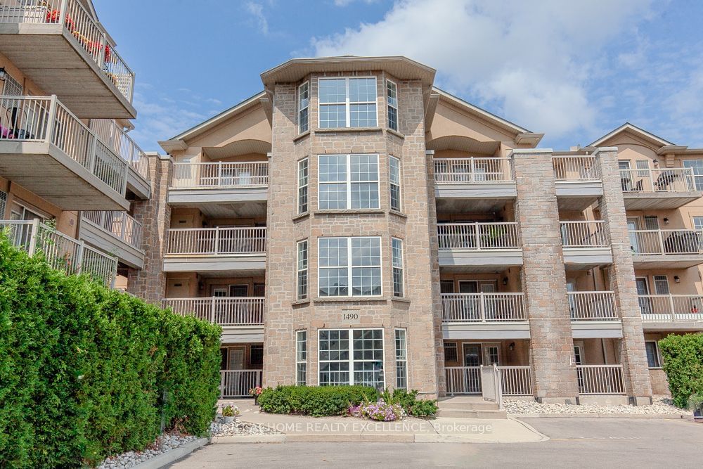 1490 Bishops Gate, unit 411 for sale