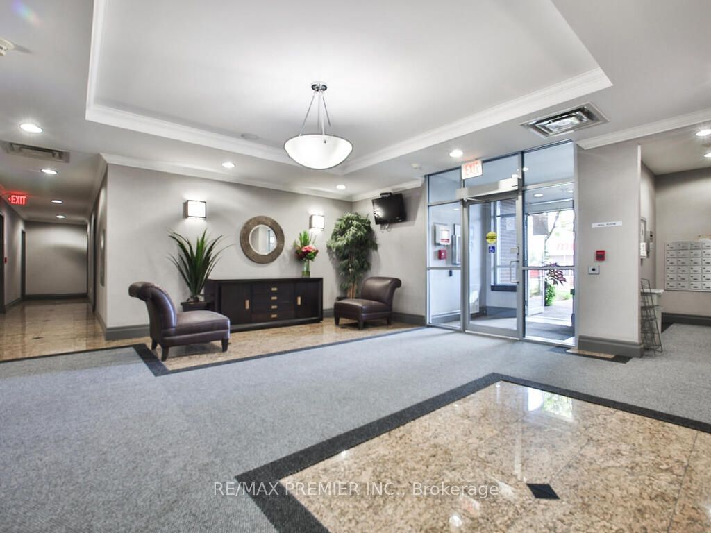 2772 Keele St, unit 707 for sale