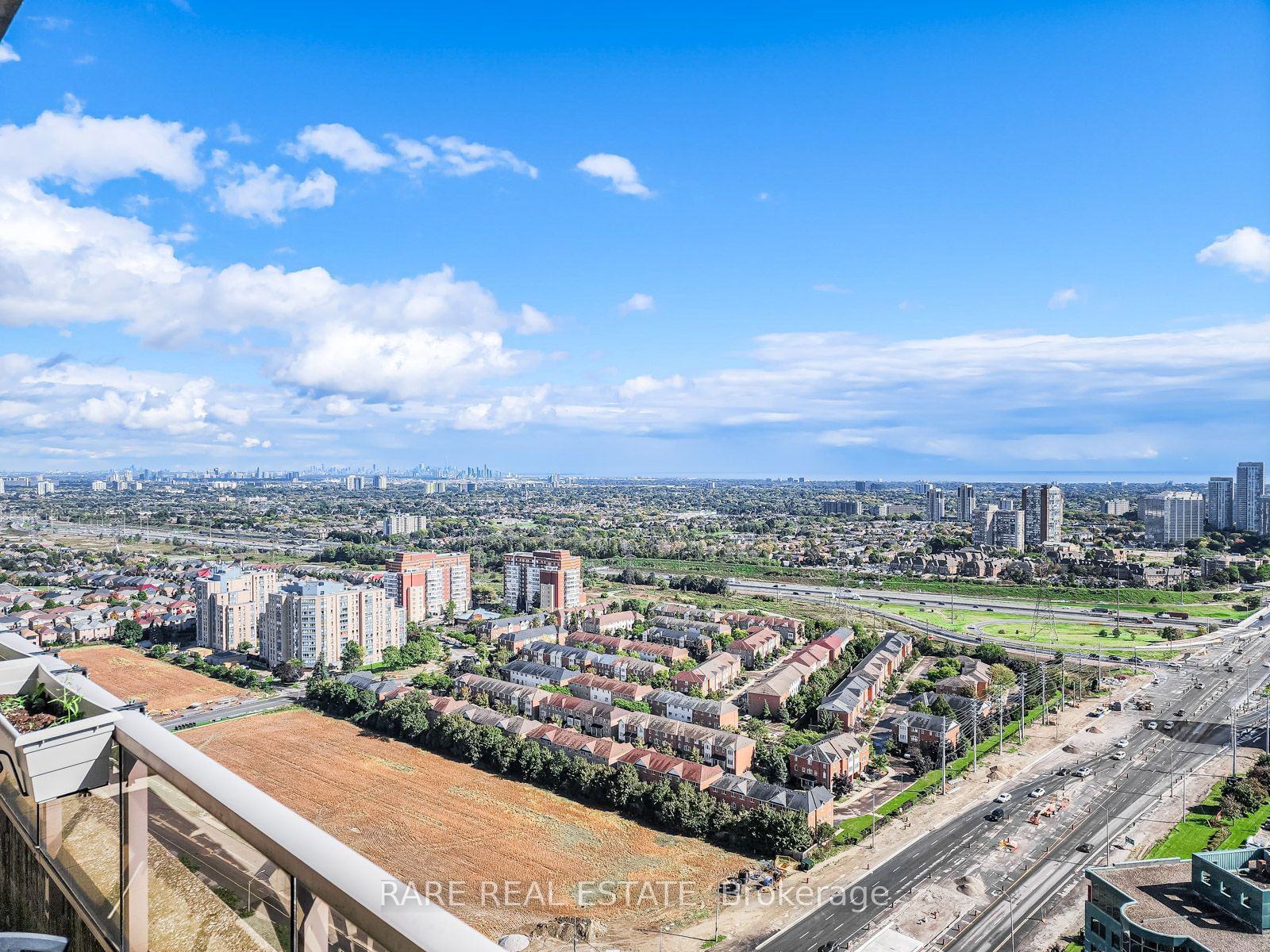 25 Kingsbridge Garden Circ, unit TPH6 for sale