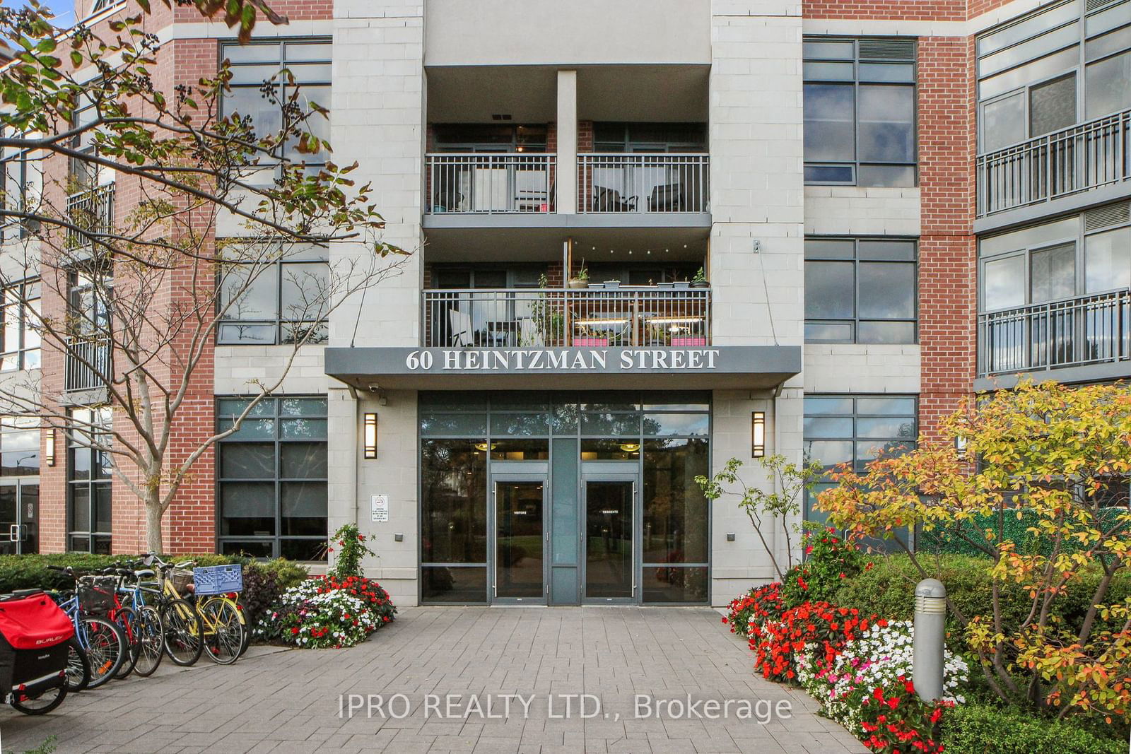 60 Heintzman St, unit 2307 for sale