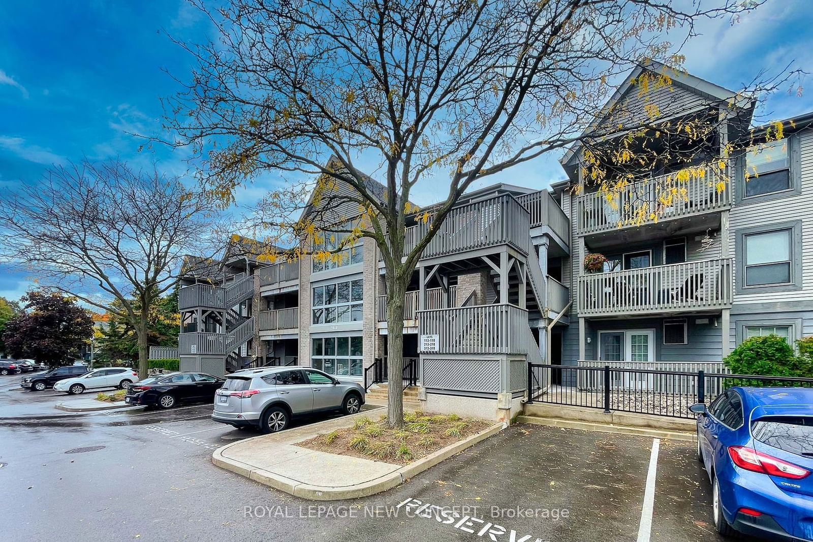 2040 Cleaver Ave, unit 213 for sale