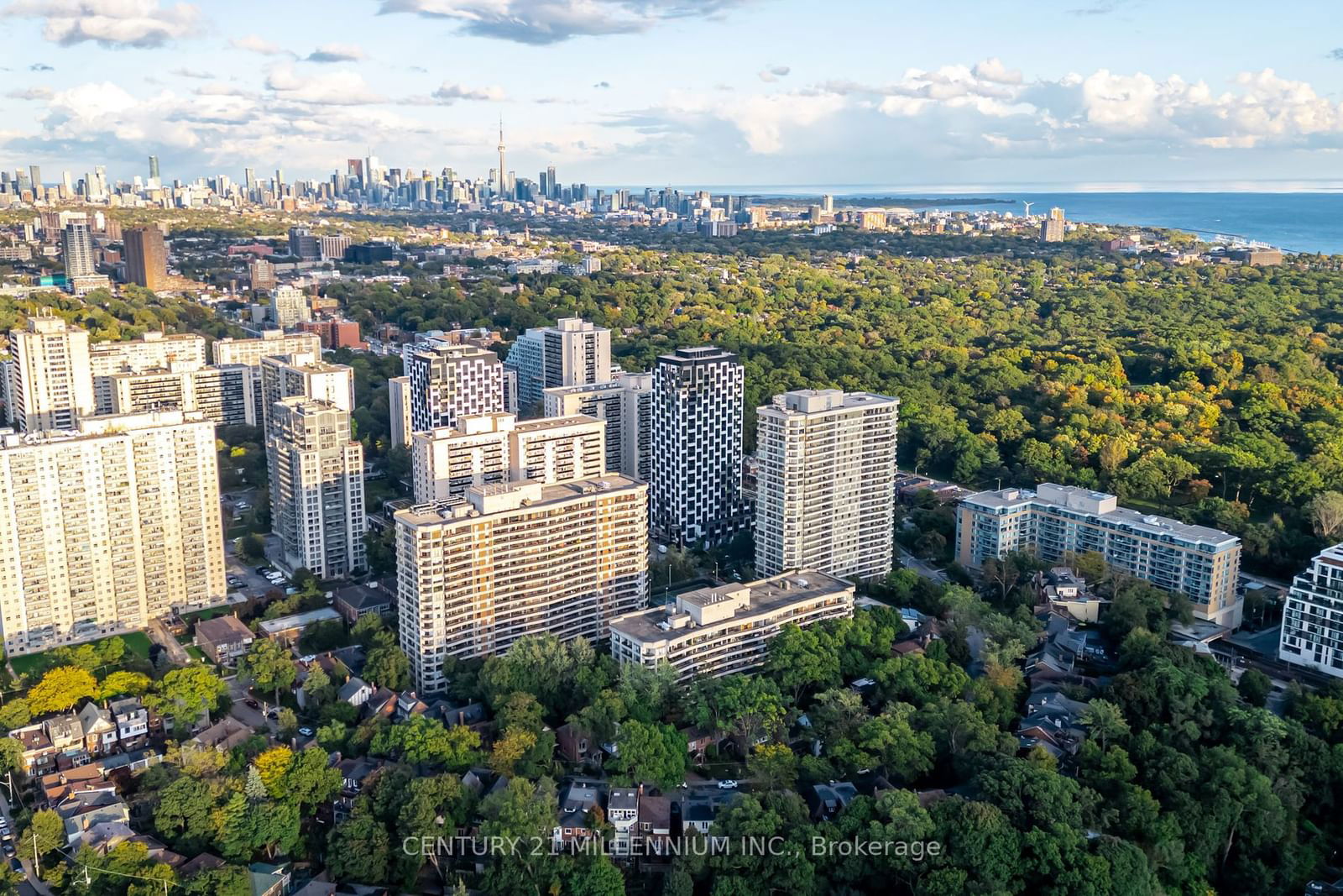 High Park Green, West End, Toronto