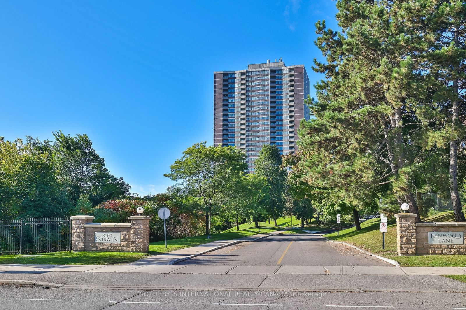 3100 Kirwin Ave, unit 2908 for sale