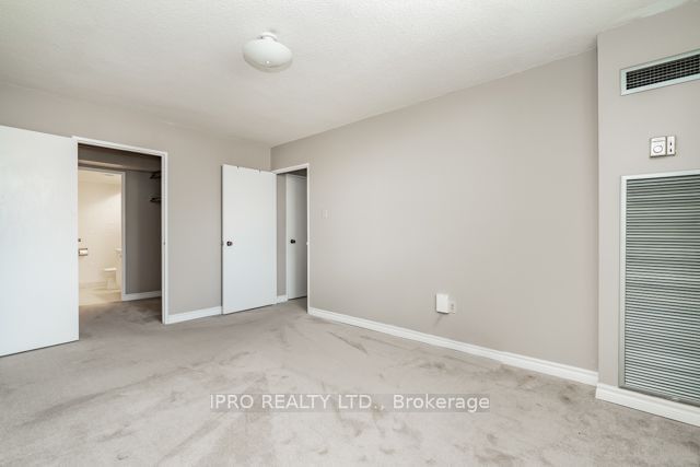 3 Lisa St, unit 1506 for sale