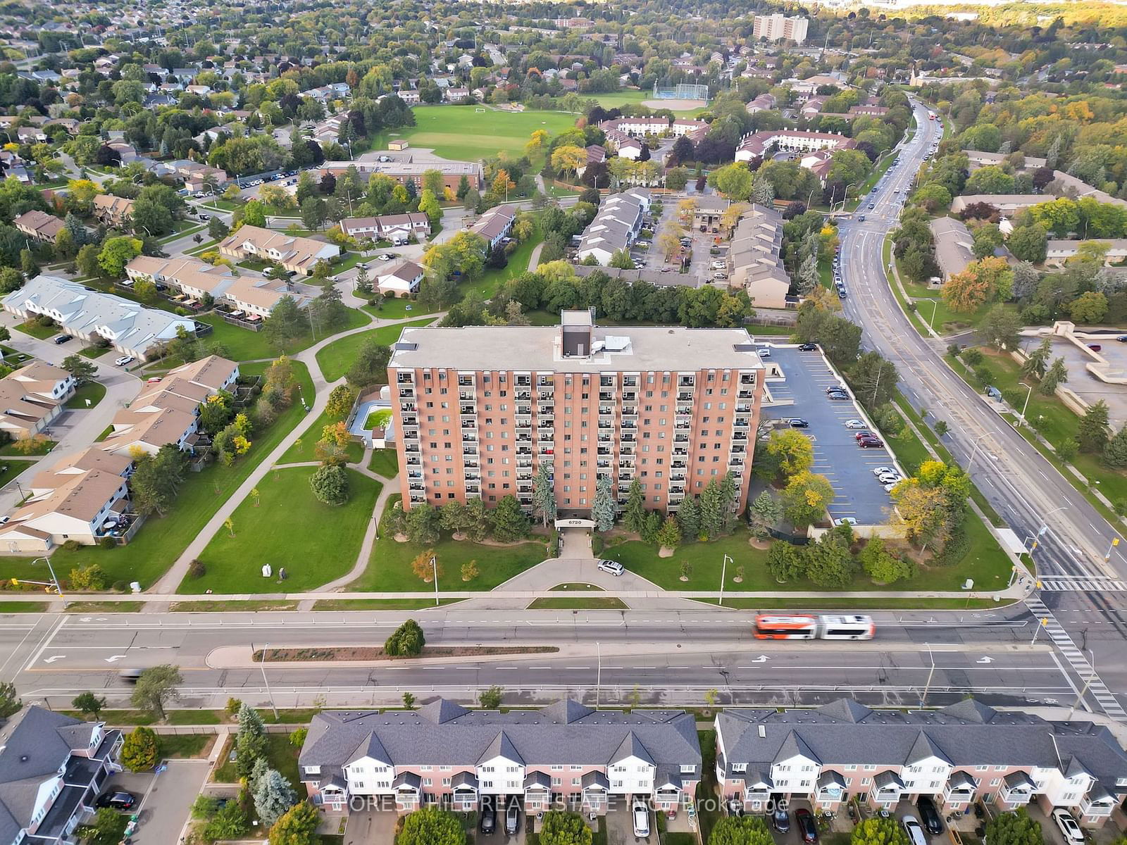 6720 Glen Erin Dr, unit 1005 for sale