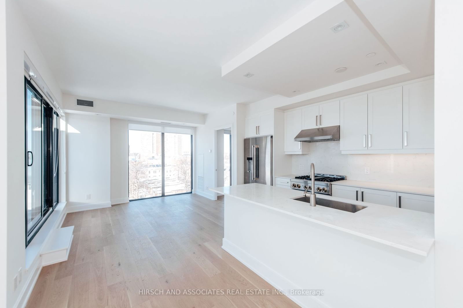 430 Roncesvalles Ave, unit 707 for rent