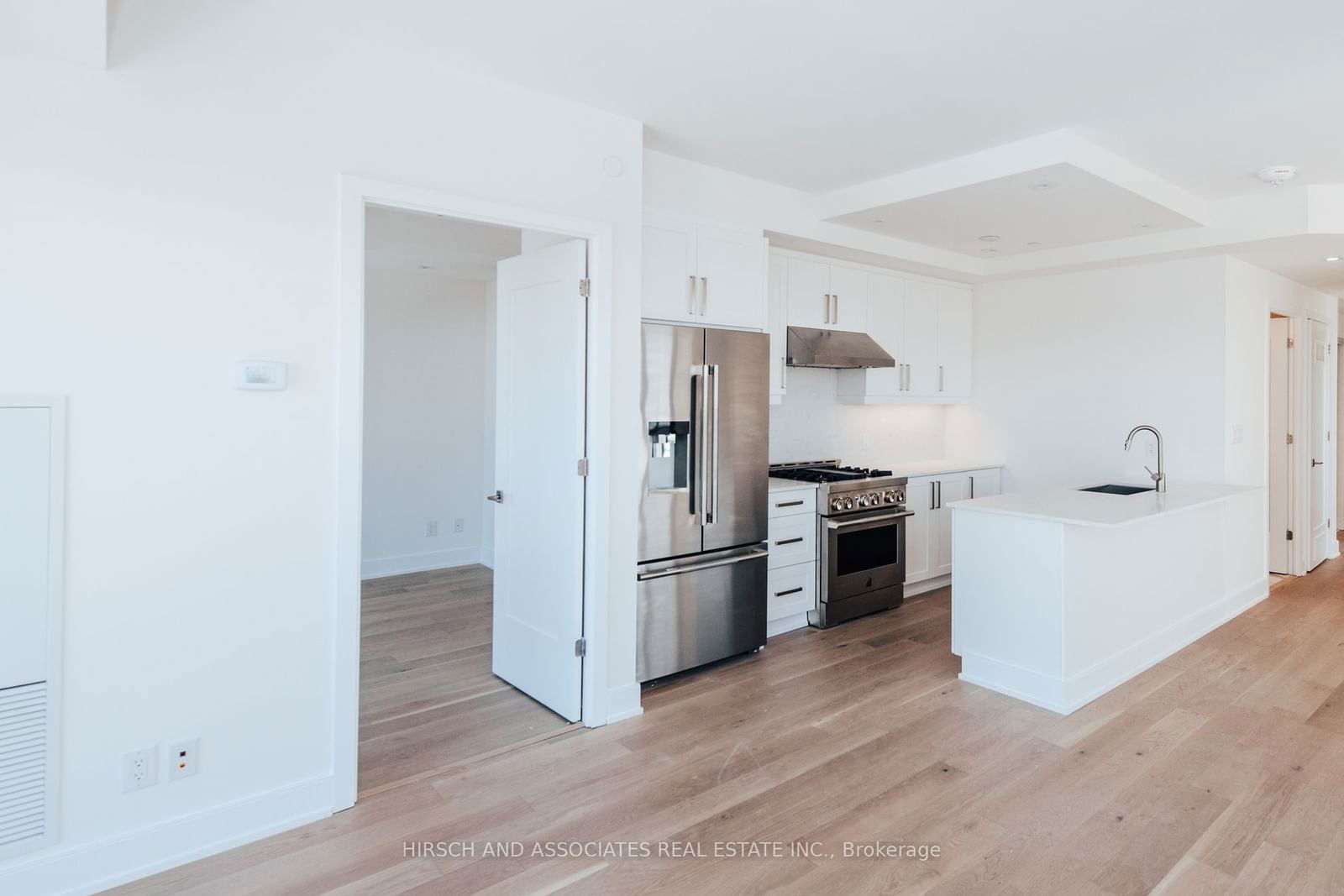 430 Roncesvalles Ave, unit 707 for rent