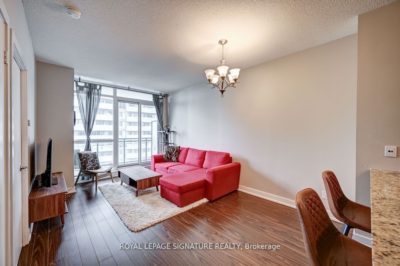 4070 Confederation Pkwy, unit 910 for rent