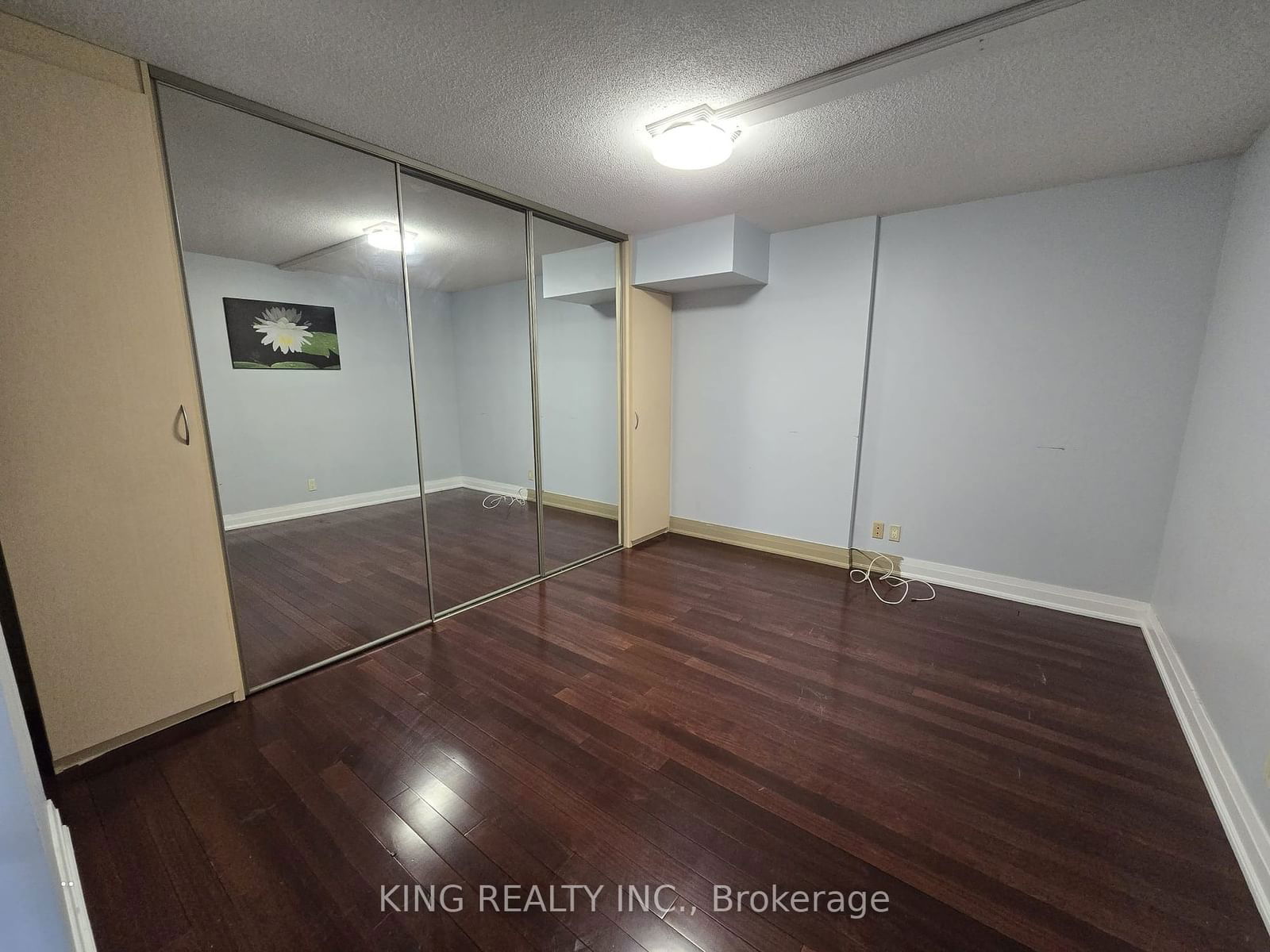 2737 Keele St, unit 829 for sale