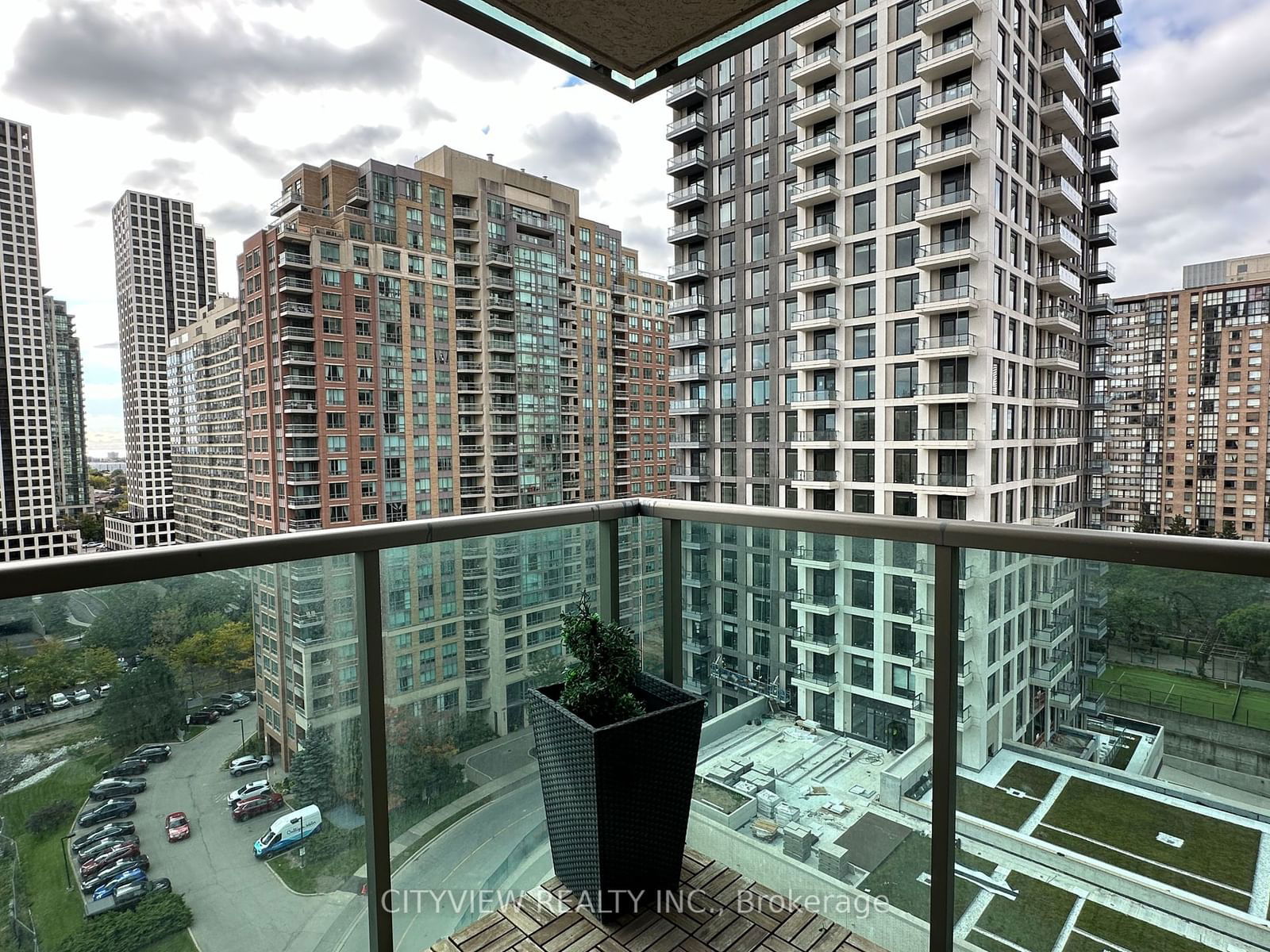 208 Enfield Pl, unit 1603 for rent