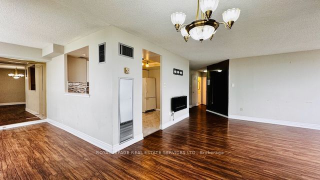 8 Lisa St, unit 1901 for sale