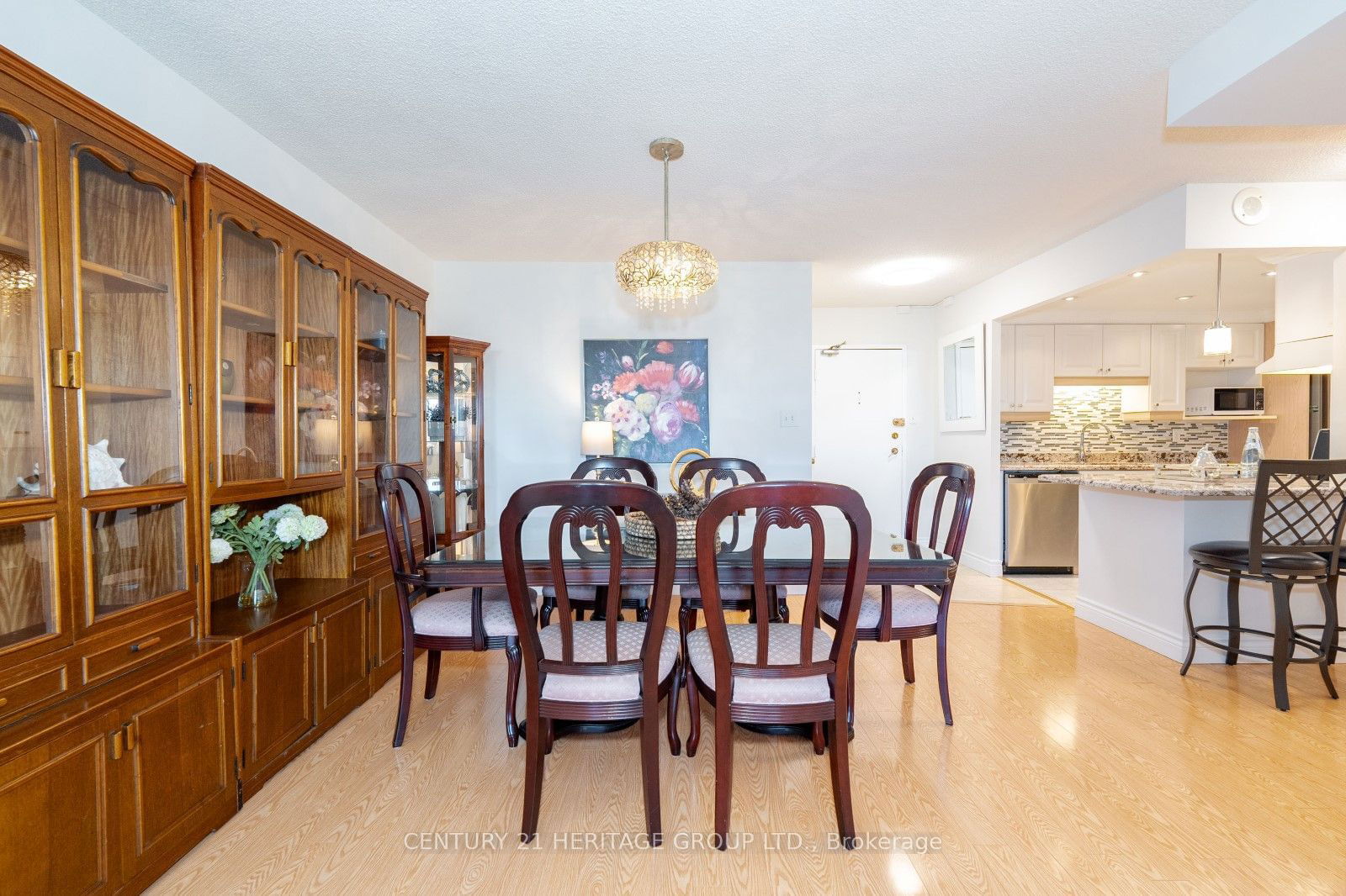 812 Burnhamthorpe Rd, unit 1703 for sale