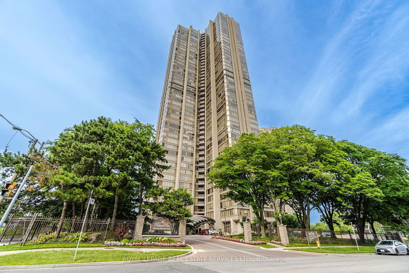 2045 Lake Shore Blvd W, unit 710 for sale