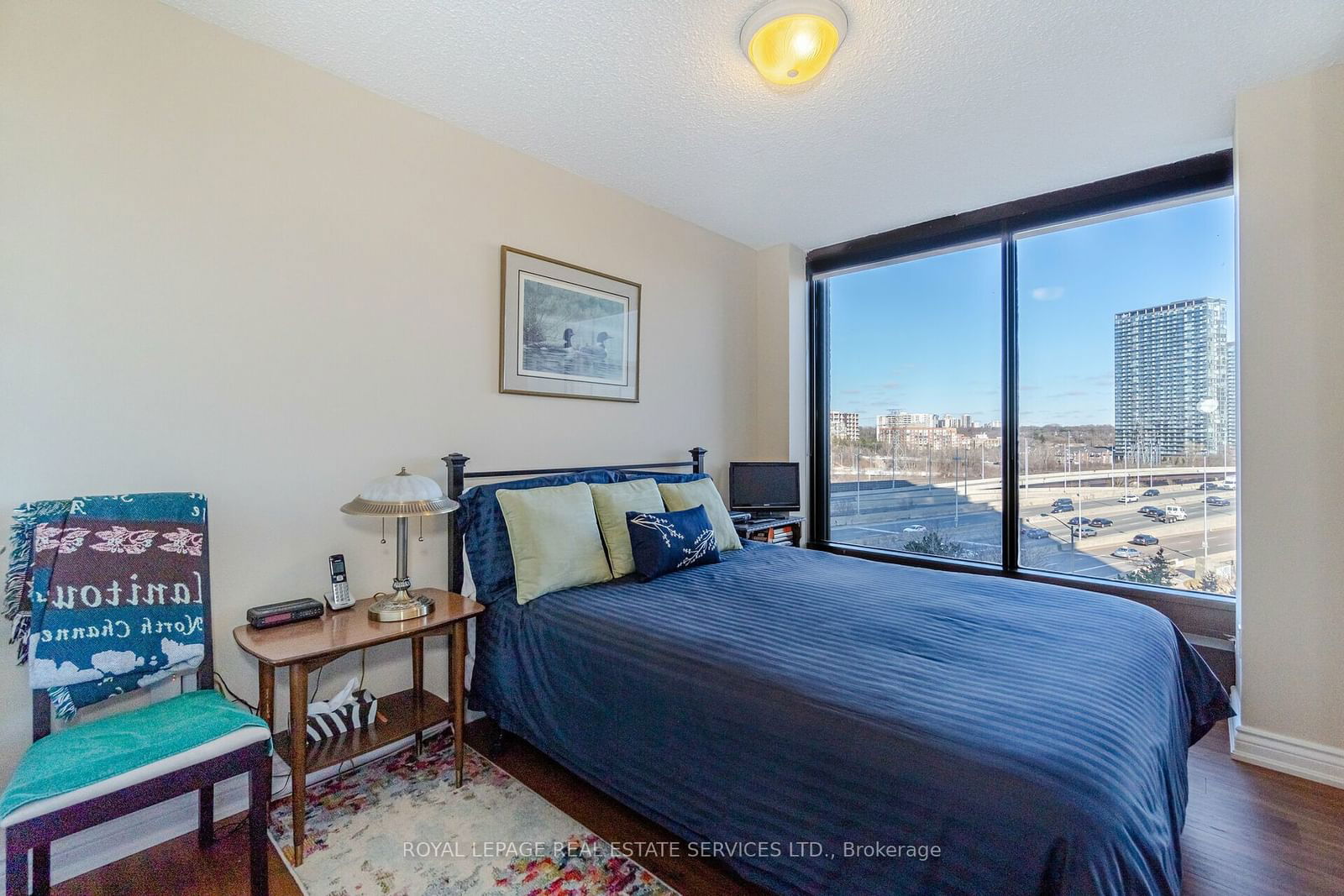 2045 Lake Shore Blvd W, unit 710 for sale