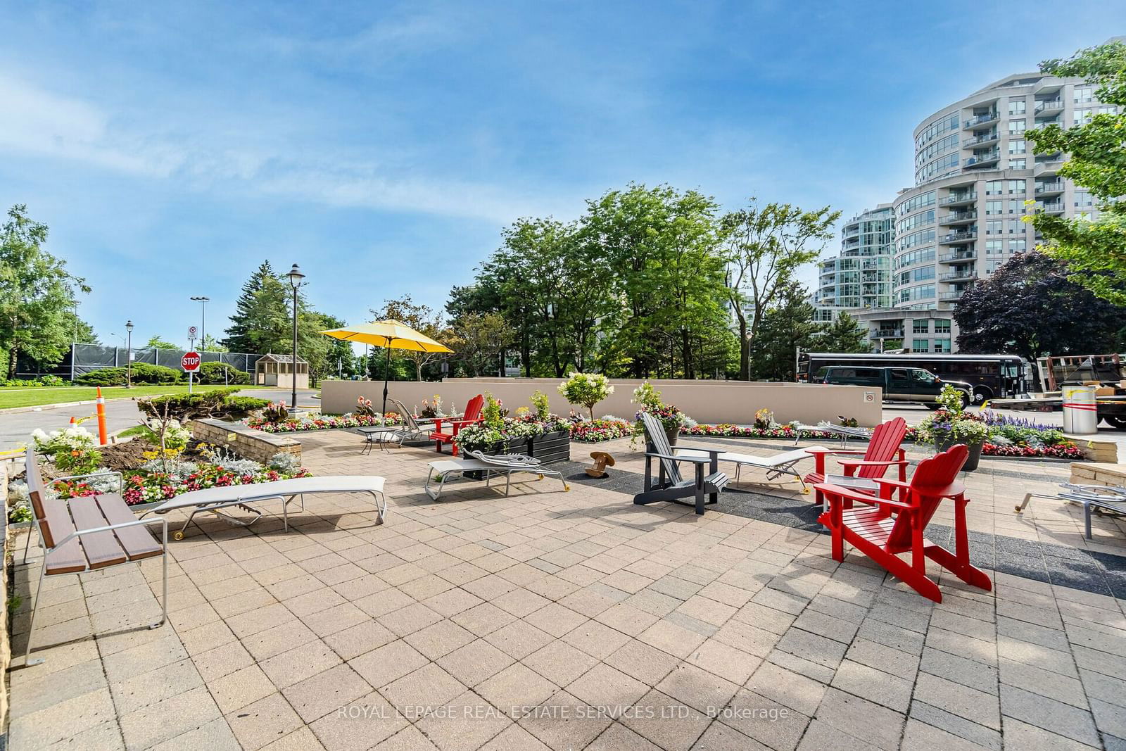 2045 Lake Shore Blvd W, unit 710 for sale