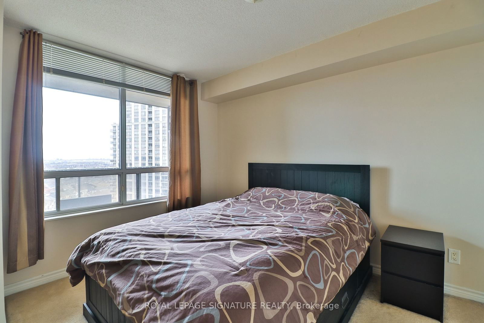 700 Humberwood Blvd, unit 2021 for rent