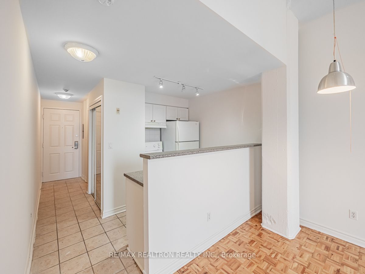 1401 Dupont St, unit 232 for rent