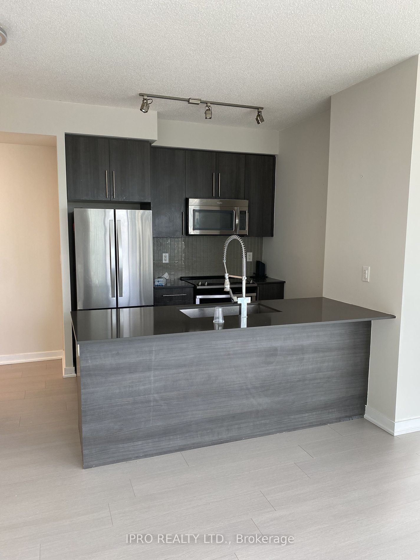 4011 Brickstone Mews, unit 1502 for rent