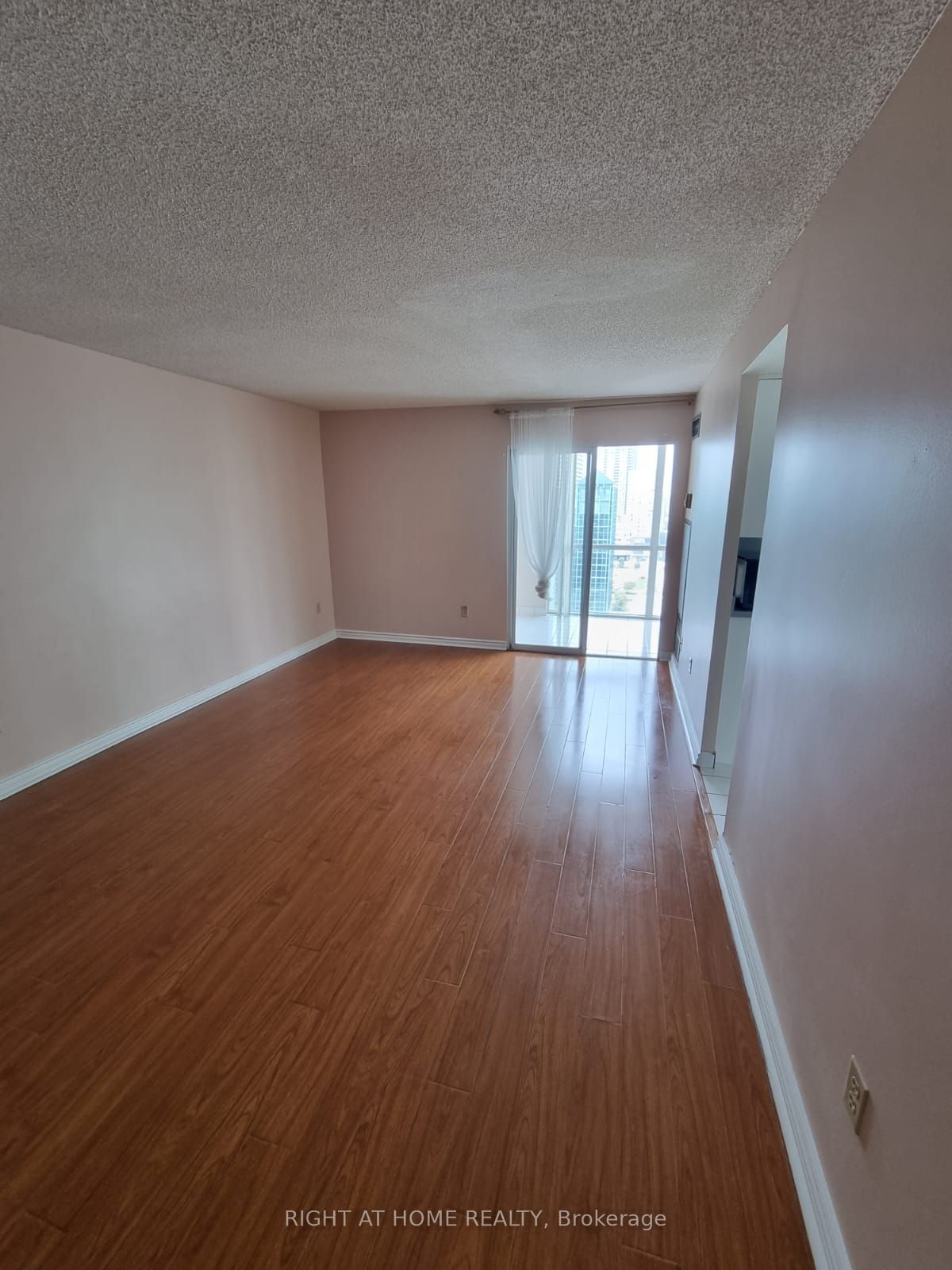 350 Webb Dr, unit 1807 for rent