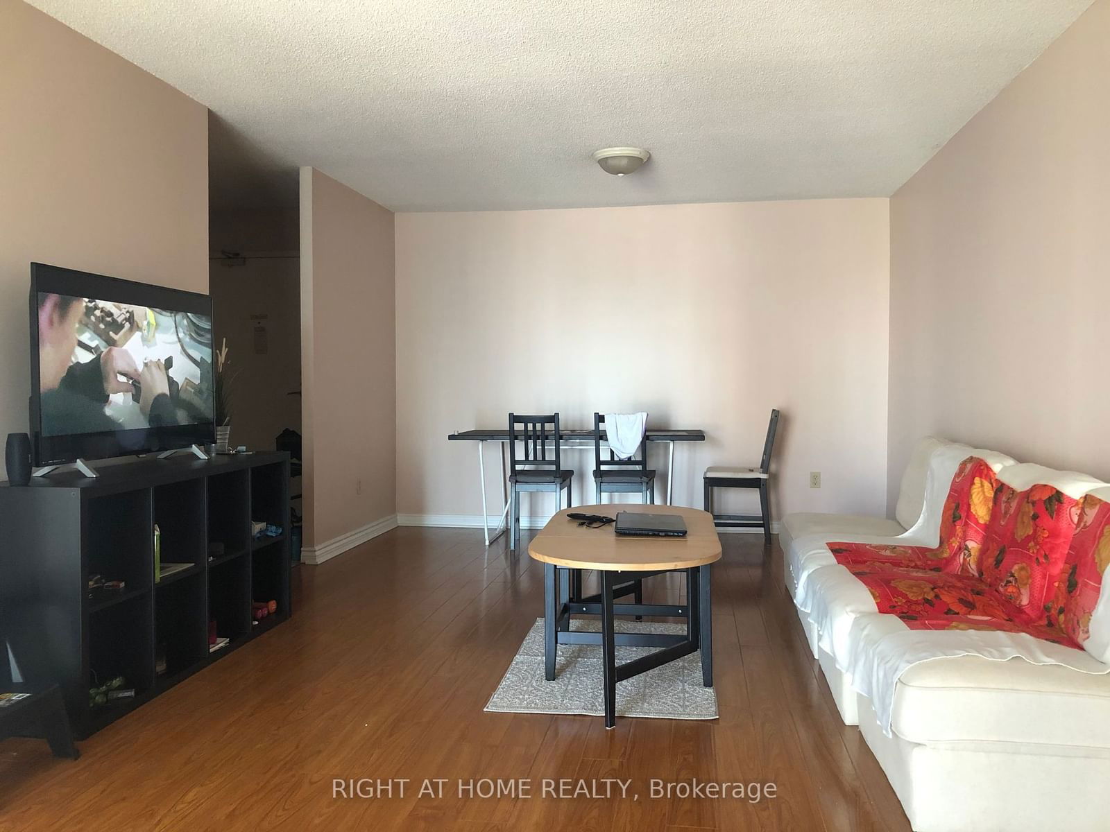 350 Webb Dr, unit 1807 for rent