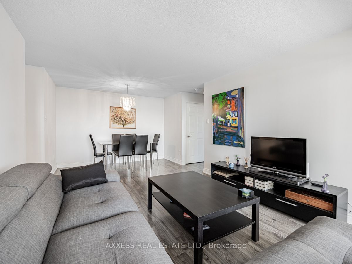 330 Rathburn Rd W, unit 1105 for sale