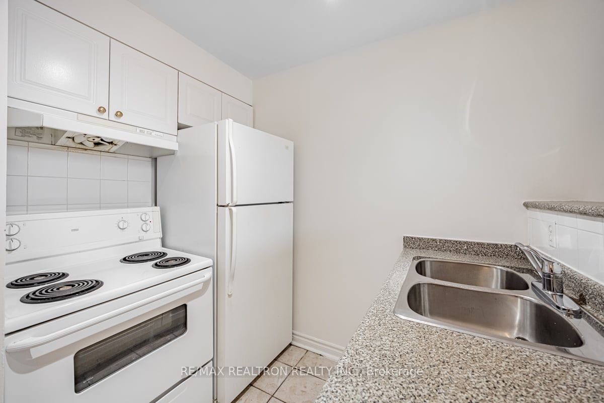 1401 Dupont St, unit 123 for rent