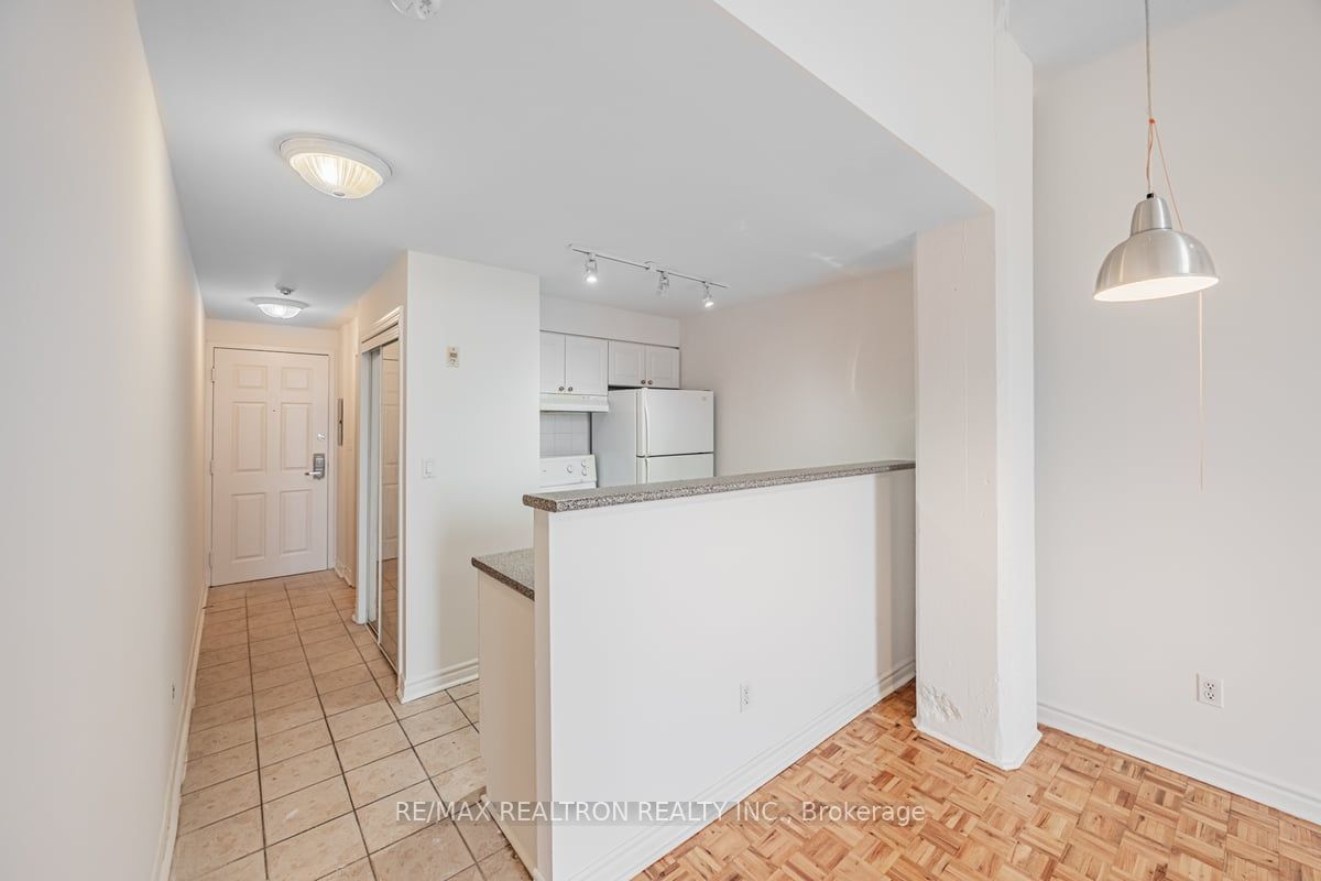 1401 Dupont St, unit 123 for rent