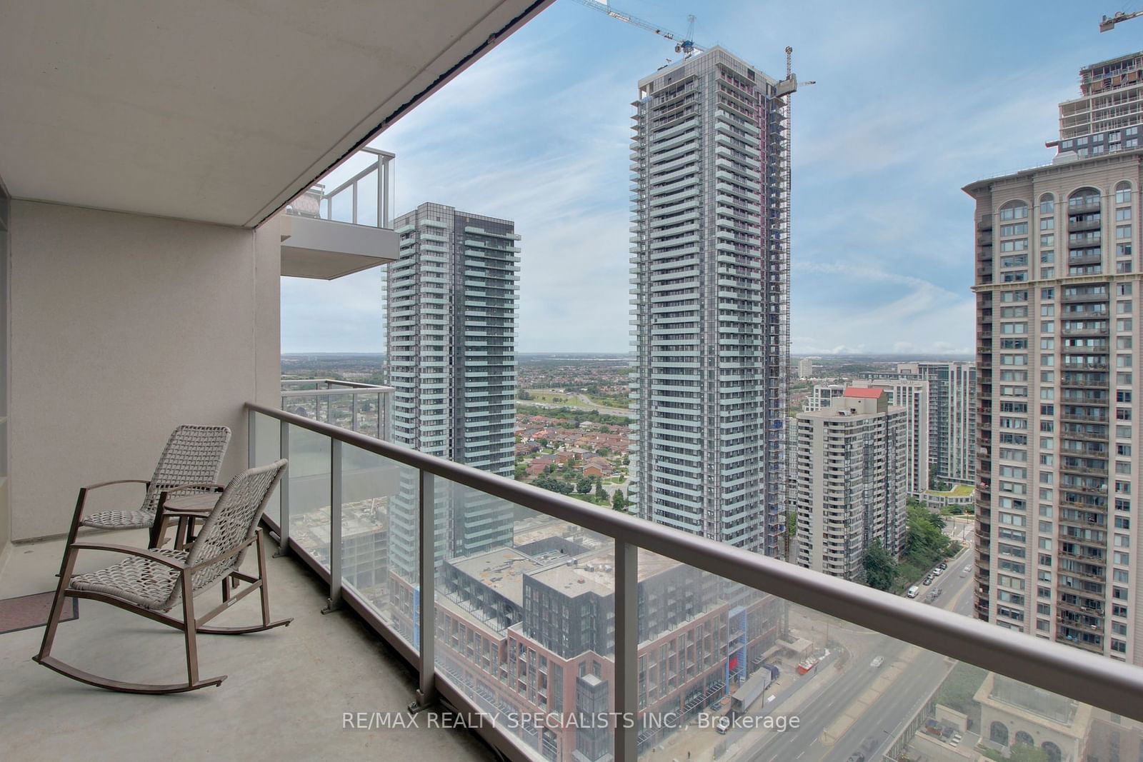 388 Prince Of Wales Dr, unit 2806 for rent