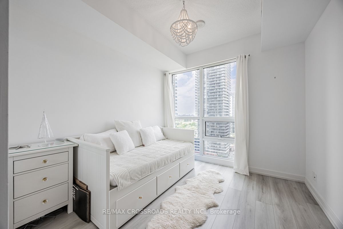 2200 Lake Shore Blvd W, unit 1907 for sale