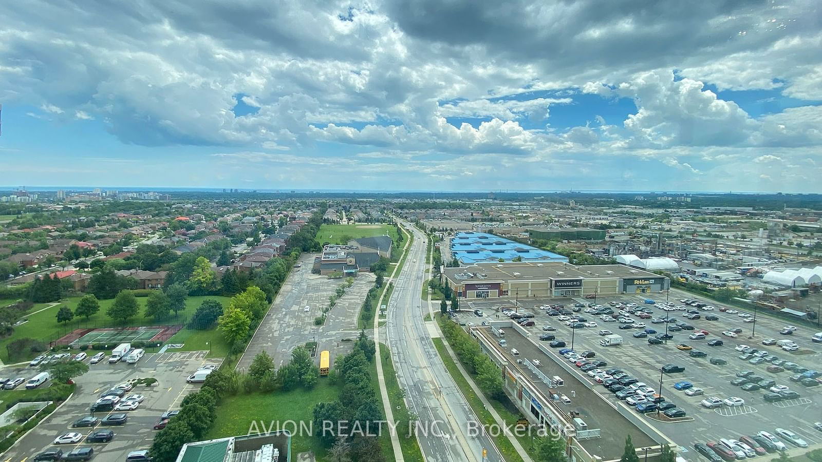 Pinnacle Grand Park II Condos, Mississauga, Toronto