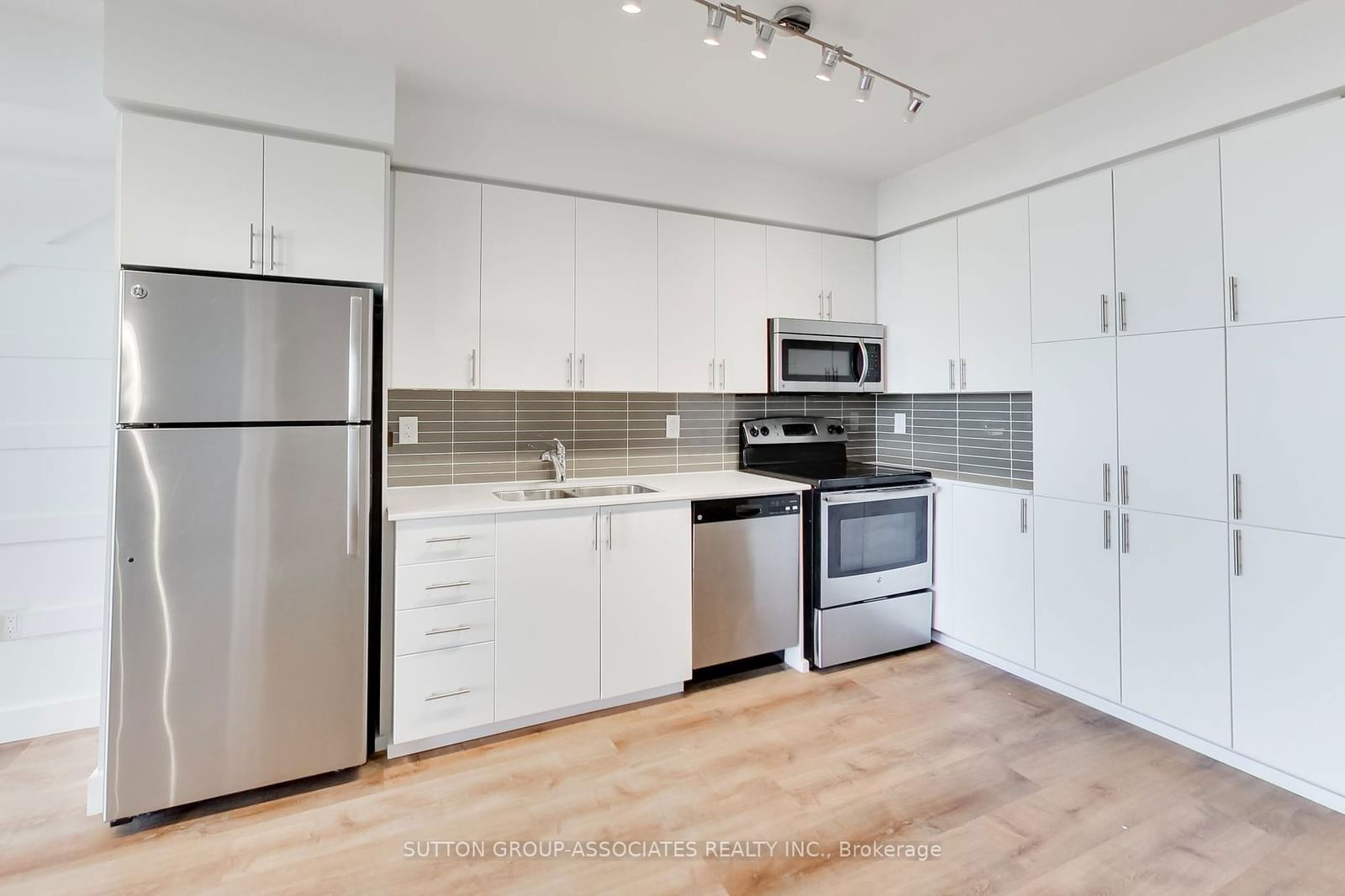 830 Lawrence Ave W, unit 641 for sale