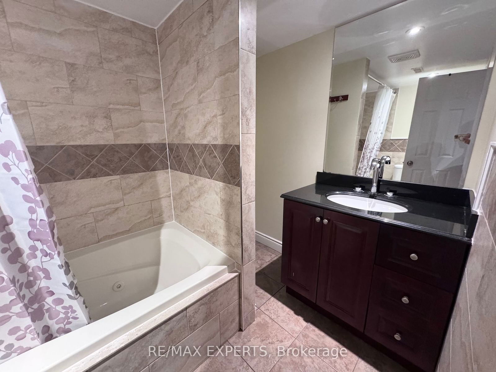 4635 Regents Terrace Townhomes, Mississauga, Toronto