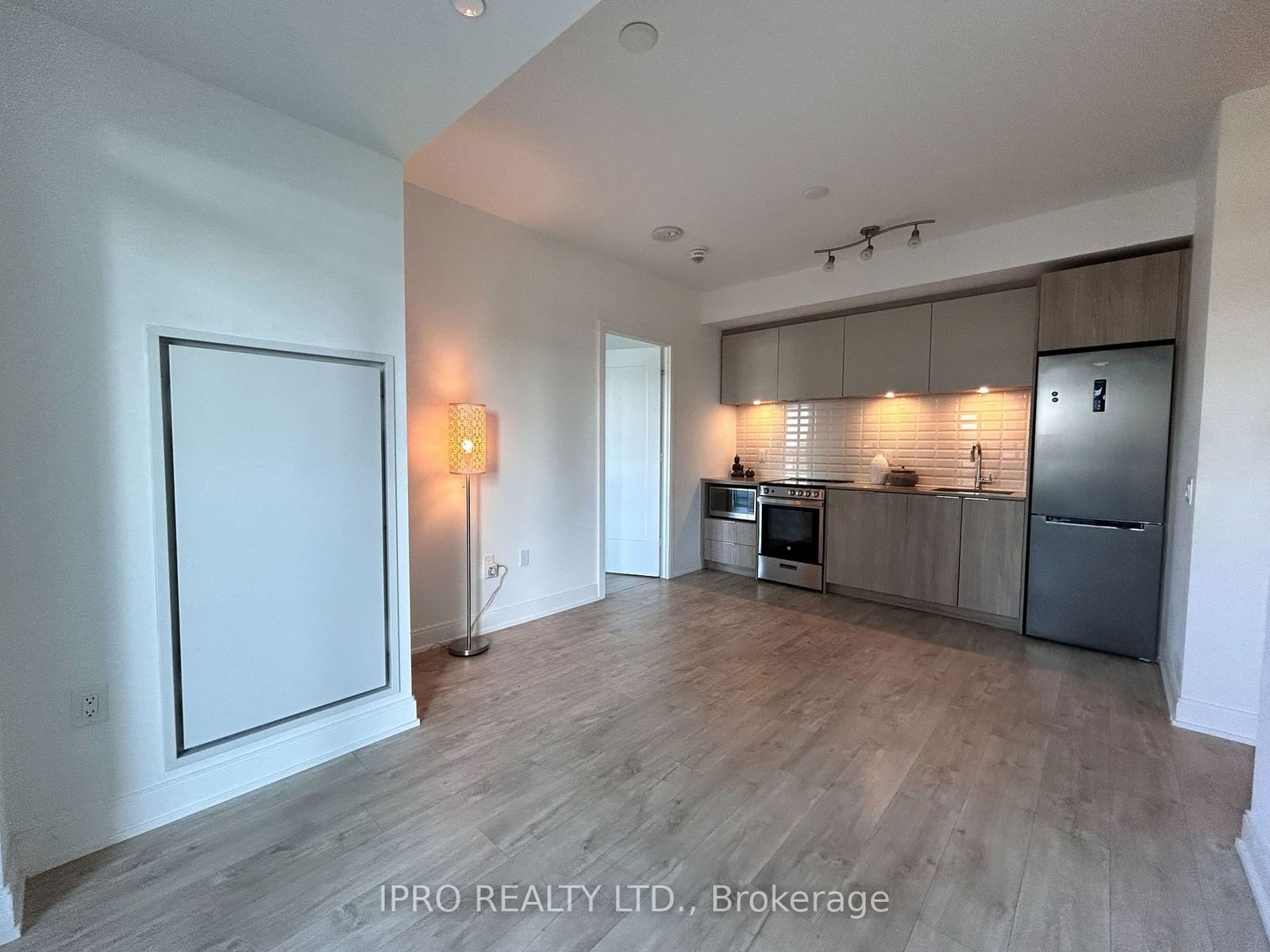 65 Annie Craig Dr, unit 1404 for rent